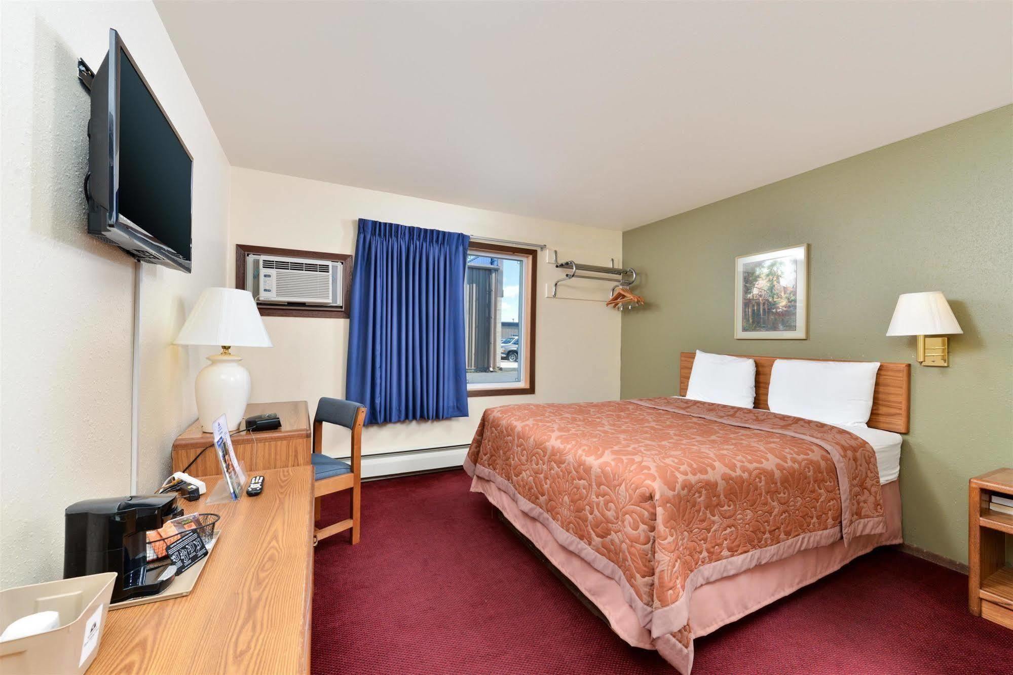 Love Hotels Staples By Oyo At Hwy 10 Mn Motley 외부 사진